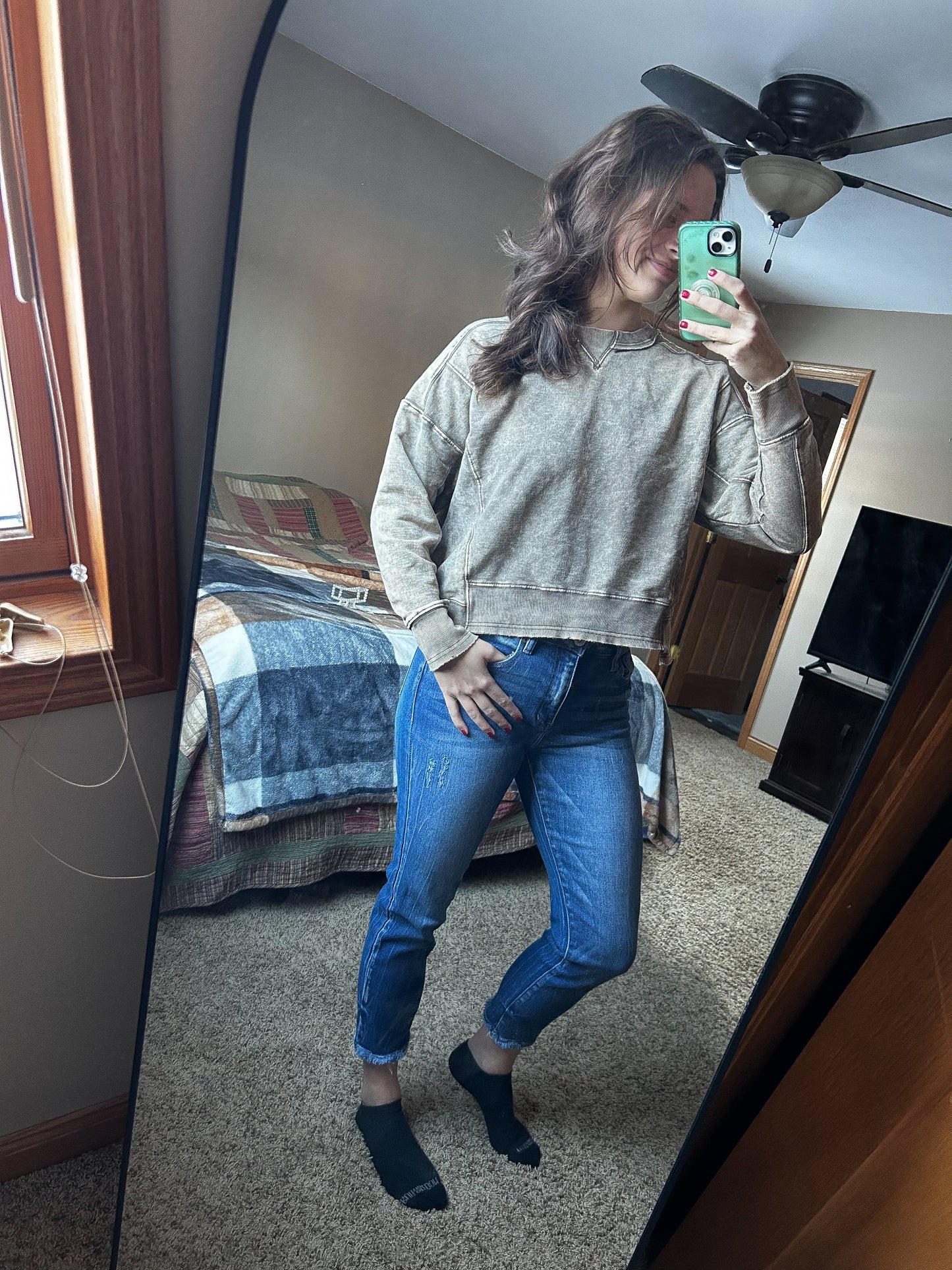 The Bobby Cropped Sweatshirt